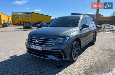 Позашляховик / Кросовер Volkswagen Tiguan 2023 в Хмельницькому