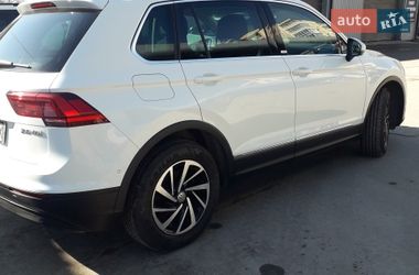 Позашляховик / Кросовер Volkswagen Tiguan 2018 в Кам'янець-Подільському