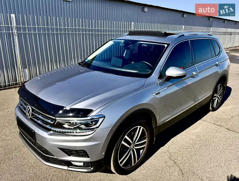 Volkswagen Tiguan 2020 VIN WVGZZZ5NZLM181493 фото оголошення 2 з 75