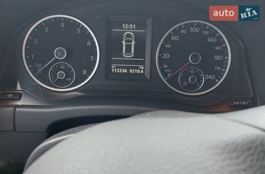 Позашляховик / Кросовер Volkswagen Tiguan 2011 в Харкові