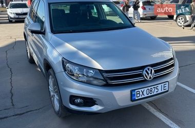 Внедорожник / Кроссовер Volkswagen Tiguan 2014 в Хмельницком