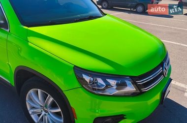 Внедорожник / Кроссовер Volkswagen Tiguan 2012 в Киеве
