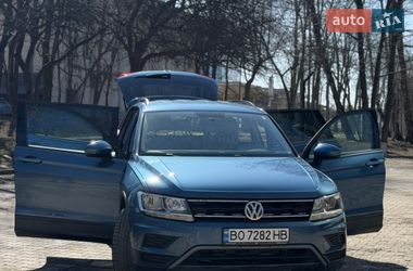 Внедорожник / Кроссовер Volkswagen Tiguan 2018 в Тернополе