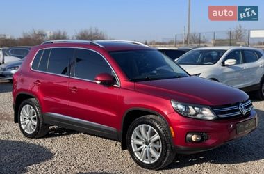 Позашляховик / Кросовер Volkswagen Tiguan 2015 в Івано-Франківську