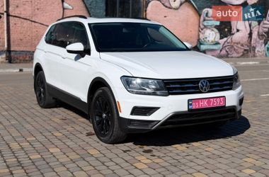 Позашляховик / Кросовер Volkswagen Tiguan 2018 в Луцьку