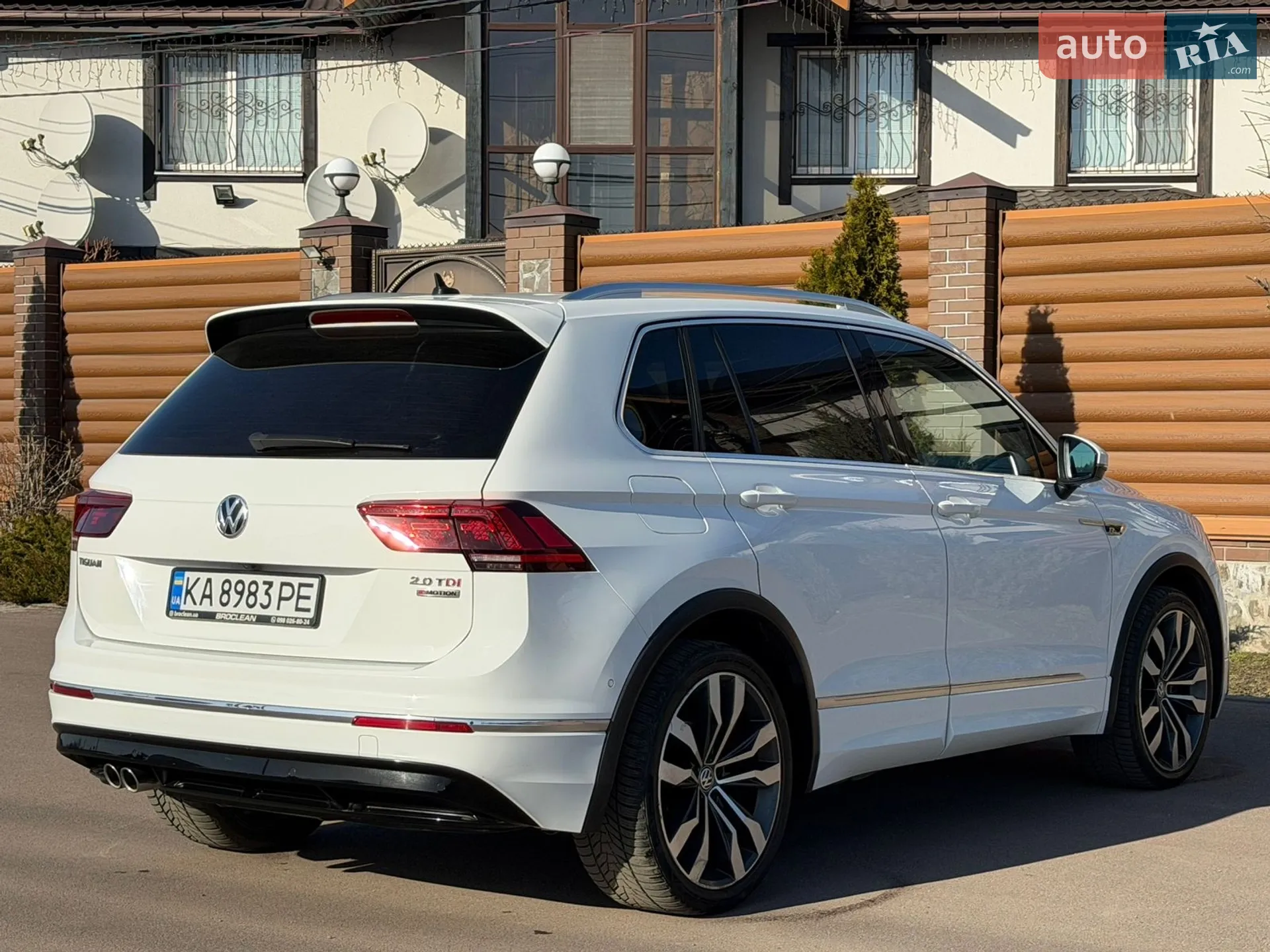 2017 Volkswagen Tiguan - мініатюра 36