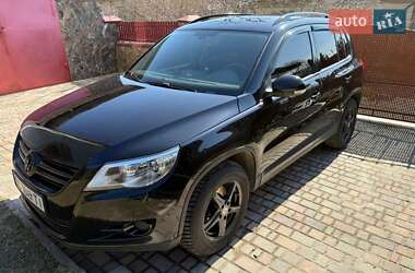 Внедорожник / Кроссовер Volkswagen Tiguan 2007 в Николаеве