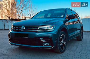 Внедорожник / Кроссовер Volkswagen Tiguan 2018 в Виннице