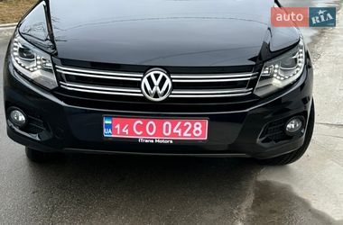 Внедорожник / Кроссовер Volkswagen Tiguan 2015 в Киеве