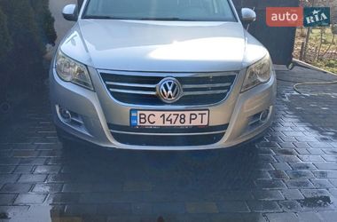 Внедорожник / Кроссовер Volkswagen Tiguan 2010 в Ходорове