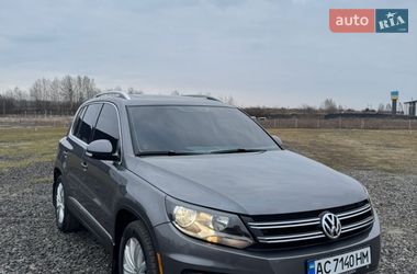 Внедорожник / Кроссовер Volkswagen Tiguan 2013 в Луцке