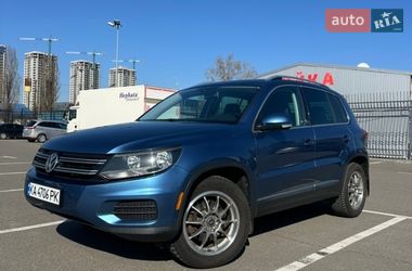 Позашляховик / Кросовер Volkswagen Tiguan 2016 в Києві