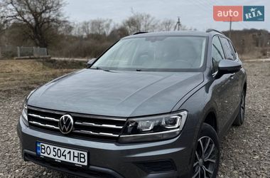 Внедорожник / Кроссовер Volkswagen Tiguan 2019 в Тернополе