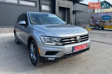 Внедорожник / Кроссовер Volkswagen Tiguan 2020 в Кременце