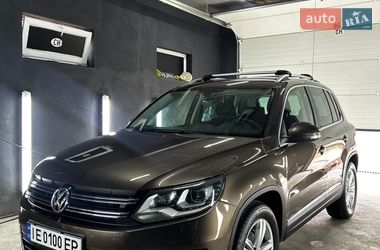 Внедорожник / Кроссовер Volkswagen Tiguan 2013 в Черновцах