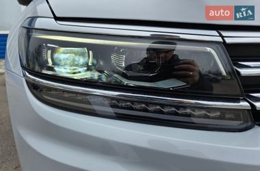 Внедорожник / Кроссовер Volkswagen Tiguan 2017 в Кропивницком
