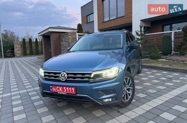 Внедорожник / Кроссовер Volkswagen Tiguan 2018 в Стрые