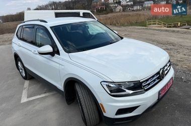 Внедорожник / Кроссовер Volkswagen Tiguan 2020 в Ровно