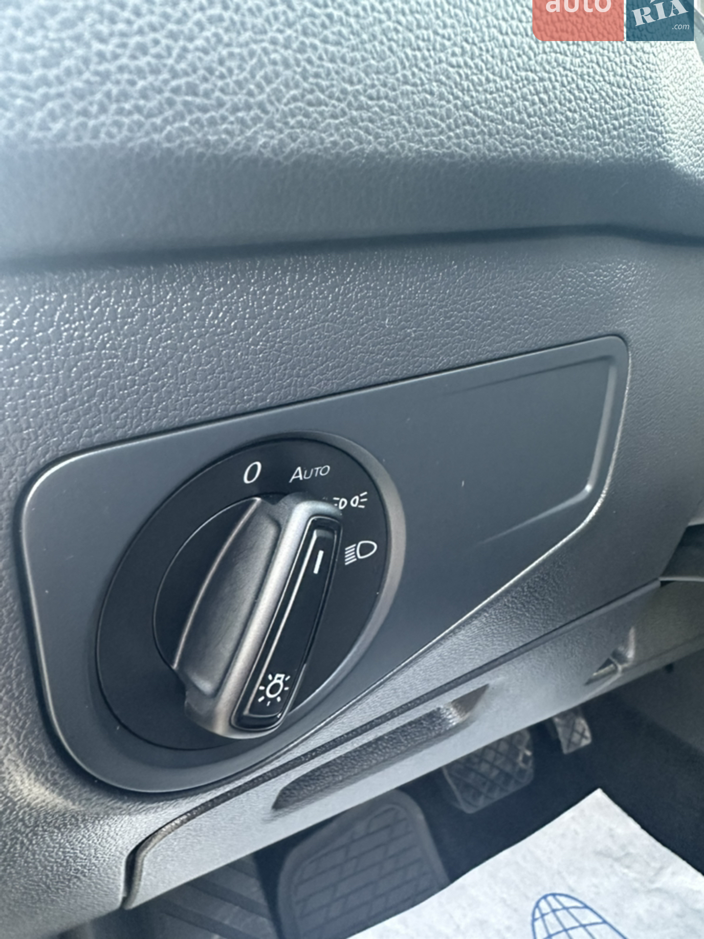 2022 Volkswagen Tiguan - мініатюра 37