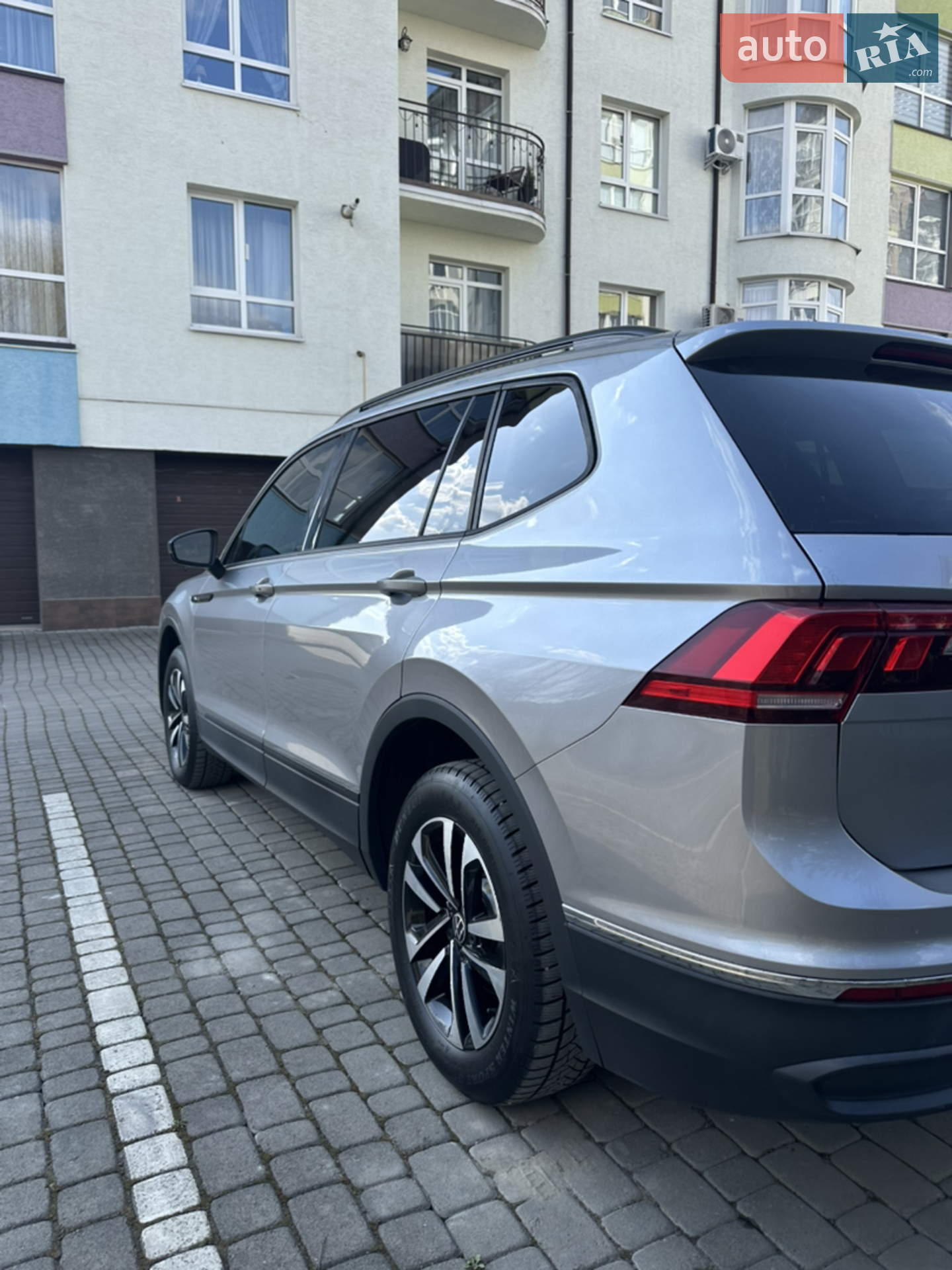 2022 Volkswagen Tiguan - мініатюра 27