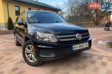 Внедорожник / Кроссовер Volkswagen Tiguan 2014 в Обухове