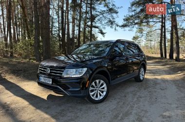 Внедорожник / Кроссовер Volkswagen Tiguan 2019 в Киеве