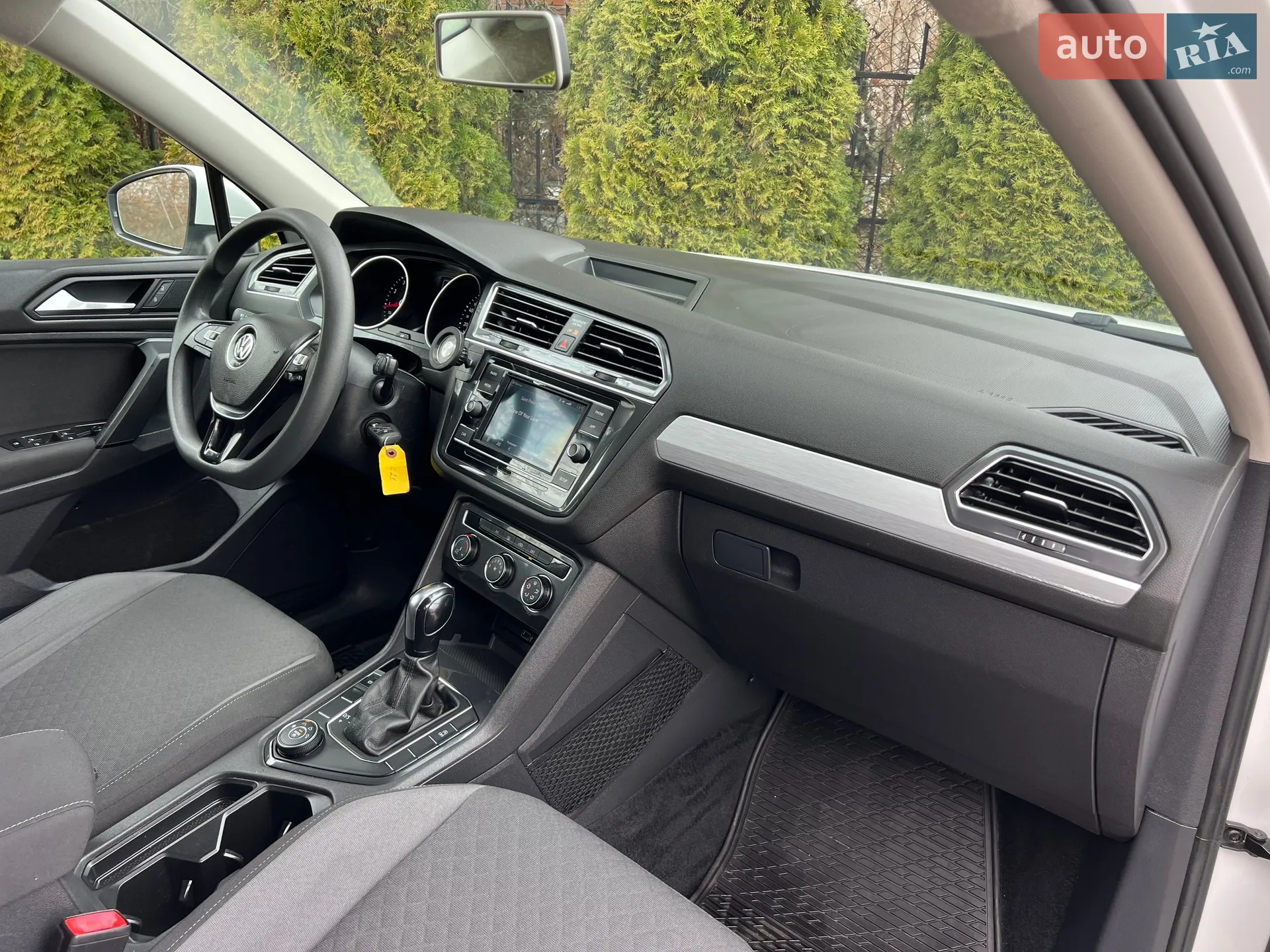 2019 Volkswagen Tiguan - мініатюра 24