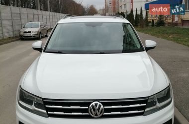 Позашляховик / Кросовер Volkswagen Tiguan 2018 в Києві