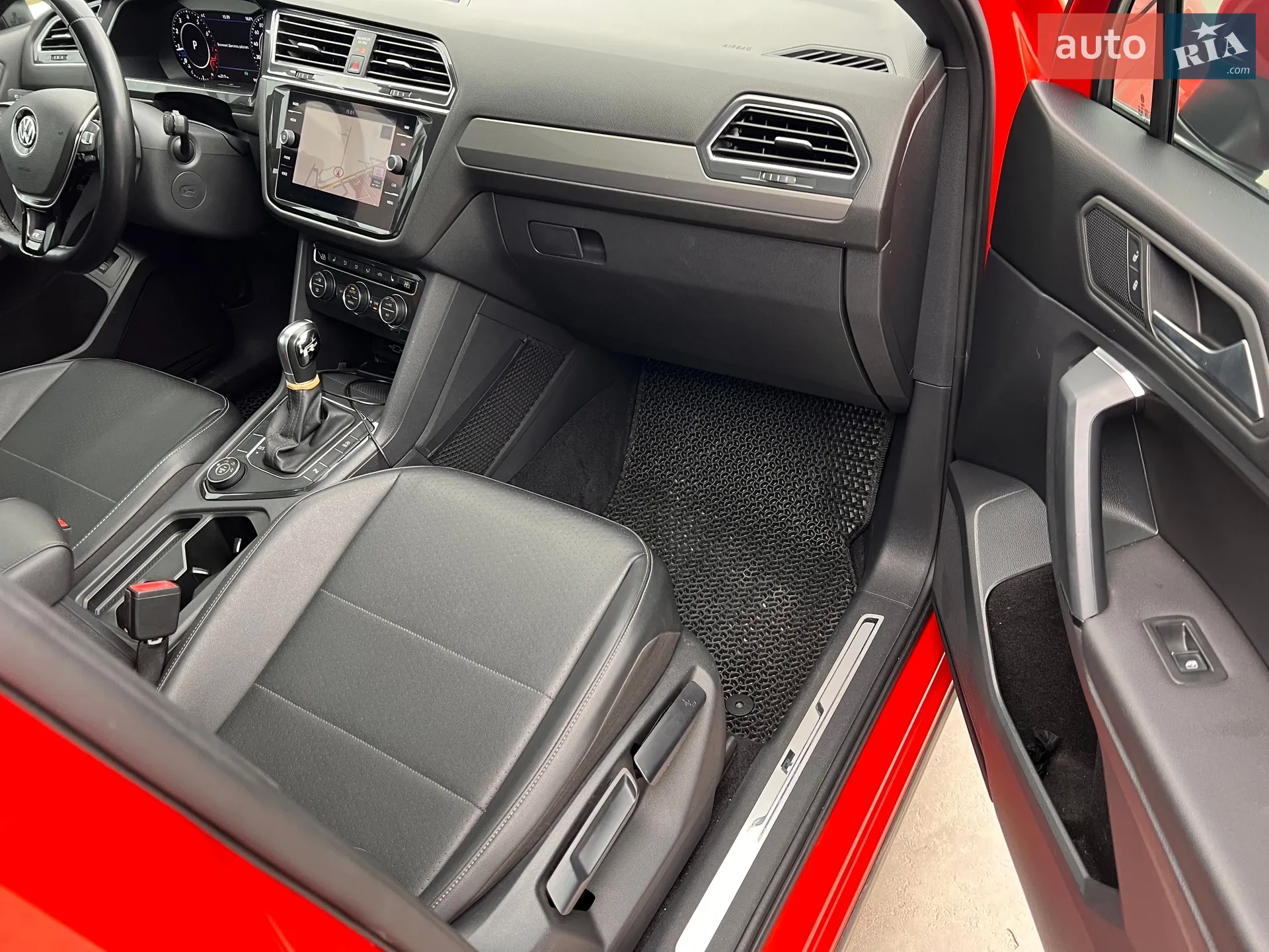 2018 Volkswagen Tiguan - мініатюра 55