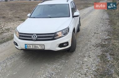 Позашляховик / Кросовер Volkswagen Tiguan 2017 в Василькові