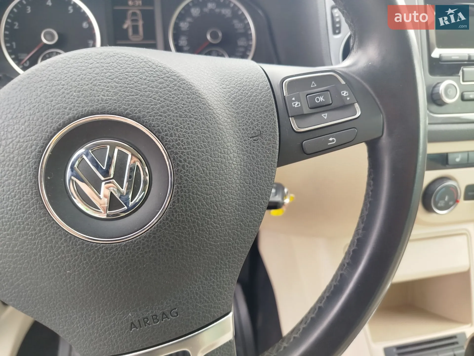 2014 Volkswagen Tiguan - мініатюра 44