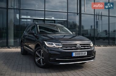 Внедорожник / Кроссовер Volkswagen Tiguan 2020 в Львове