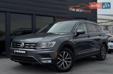 Внедорожник / Кроссовер Volkswagen Tiguan 2017 в Ровно