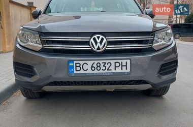 Внедорожник / Кроссовер Volkswagen Tiguan 2017 в Ужгороде