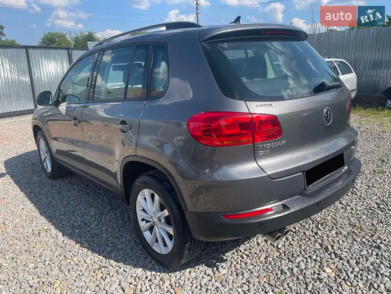 Volkswagen Tiguan 2017 VIN WVGAV7AXXHK049325 фото оголошення 7 з 58
