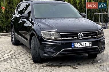 Внедорожник / Кроссовер Volkswagen Tiguan 2019 в Ивано-Франковске