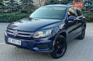 Позашляховик / Кросовер Volkswagen Tiguan 2015 в Харкові
