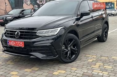 Позашляховик / Кросовер Volkswagen Tiguan 2024 в Одесі