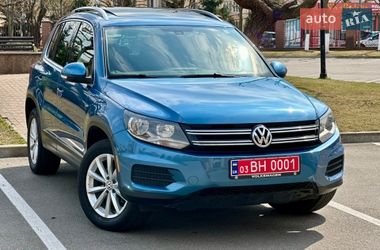 Позашляховик / Кросовер Volkswagen Tiguan 2017 в Києві
