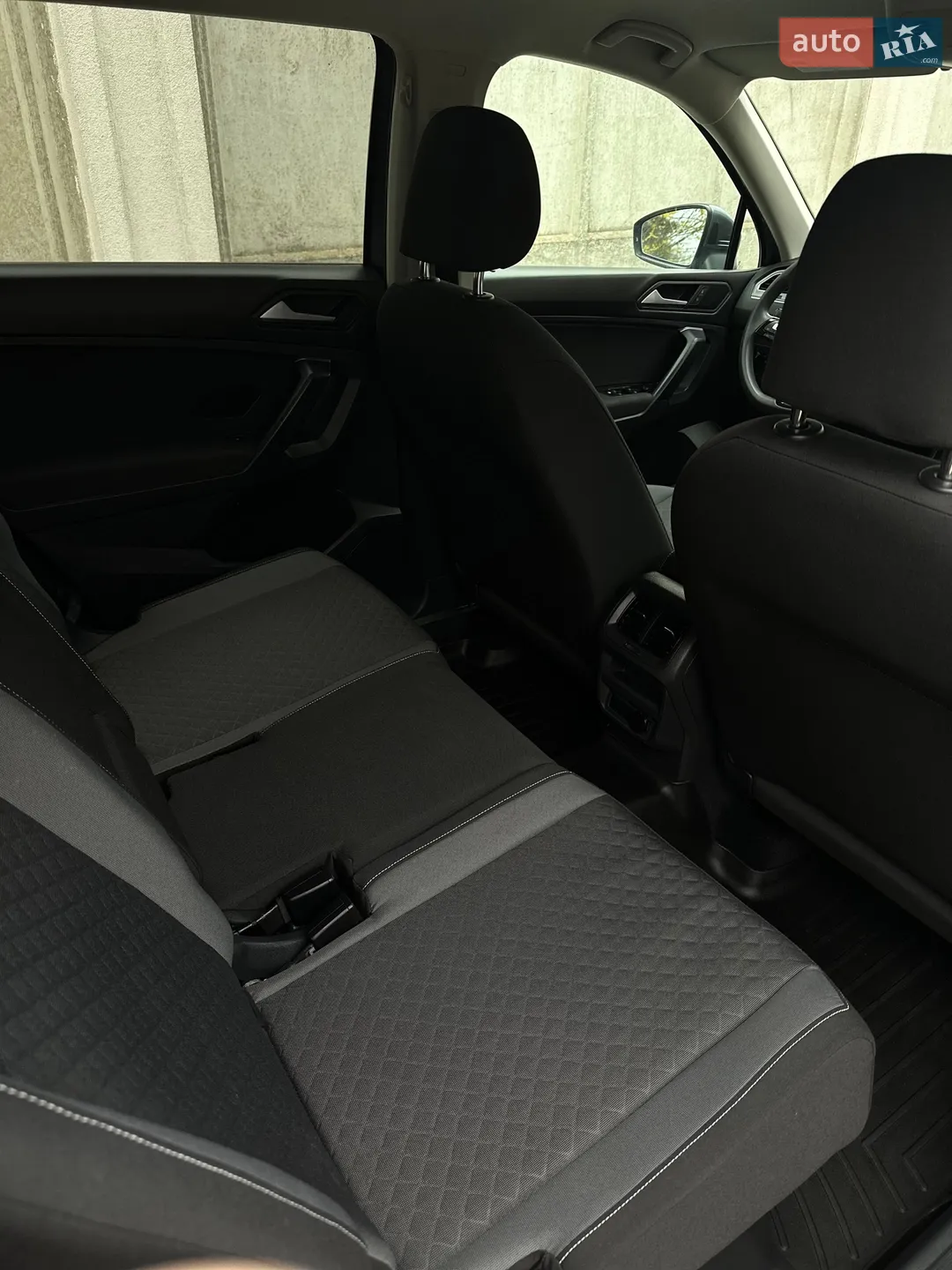 2020 Volkswagen Tiguan - мініатюра 44
