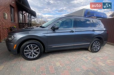 Позашляховик / Кросовер Volkswagen Tiguan 2019 в Здолбуніві
