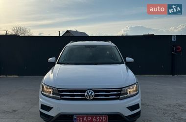 Позашляховик / Кросовер Volkswagen Tiguan 2021 в Чорткові