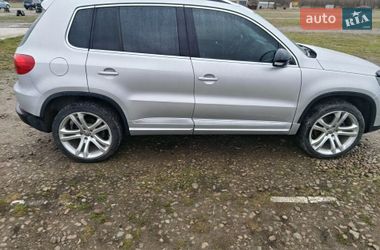 Внедорожник / Кроссовер Volkswagen Tiguan 2016 в Ивано-Франковске