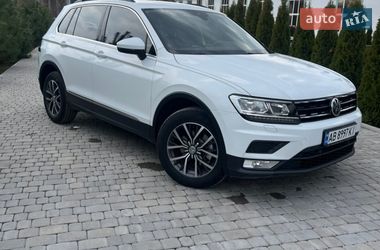 Внедорожник / Кроссовер Volkswagen Tiguan 2017 в Виннице