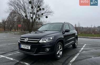 Внедорожник / Кроссовер Volkswagen Tiguan 2011 в Киеве
