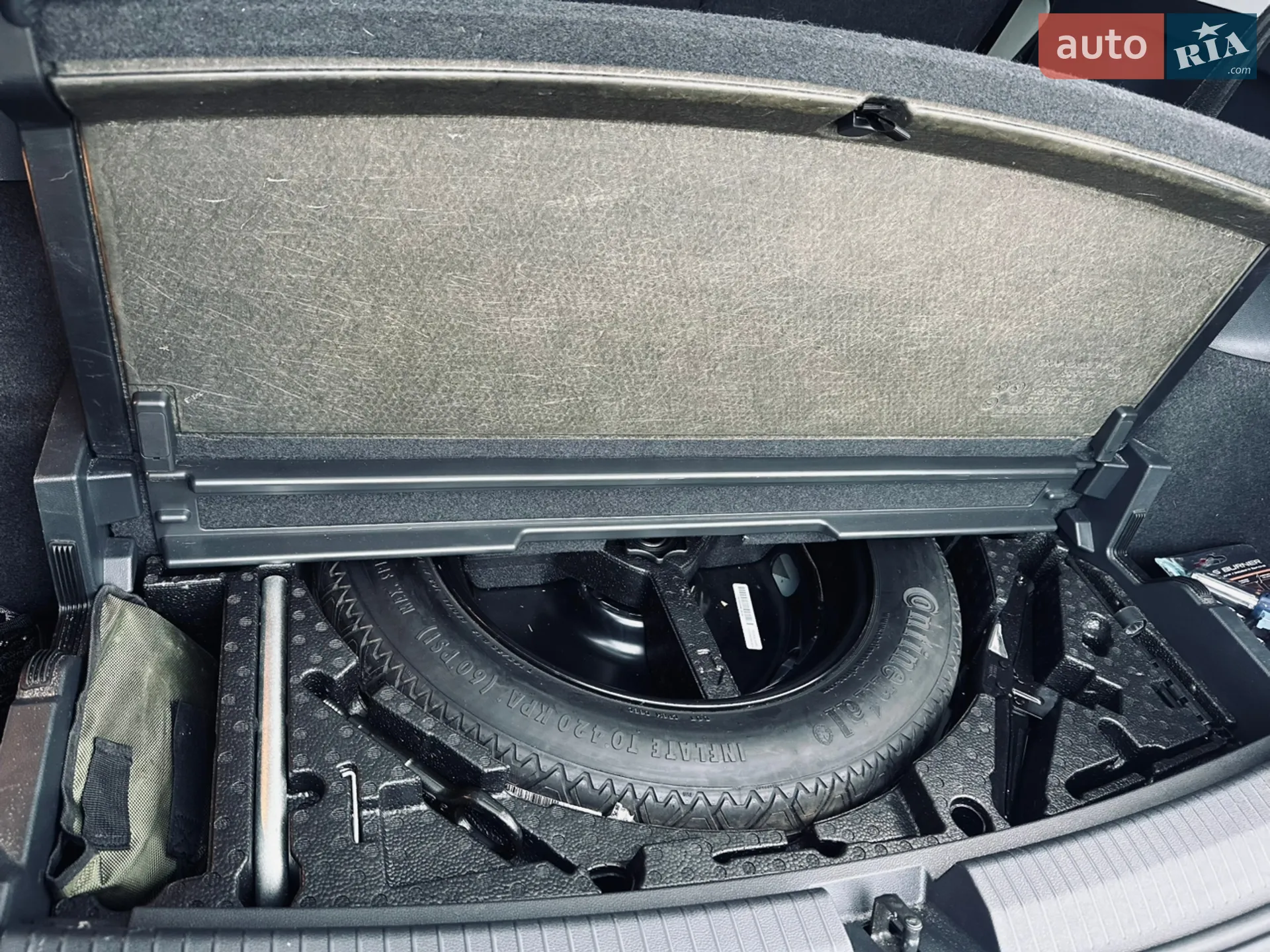 2018 Volkswagen Tiguan - мініатюра 19