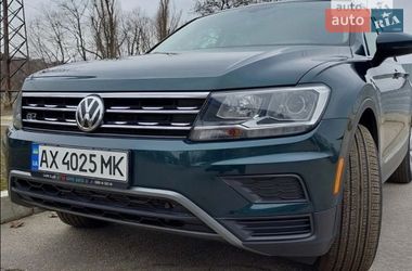 Позашляховик / Кросовер Volkswagen Tiguan 2018 в Львові