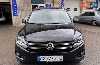 Внедорожник / Кроссовер Volkswagen Tiguan 2011 в Харькове
