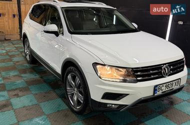 Позашляховик / Кросовер Volkswagen Tiguan 2020 в Львові