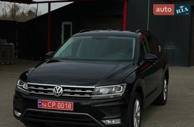 Внедорожник / Кроссовер Volkswagen Tiguan 2019 в Львове